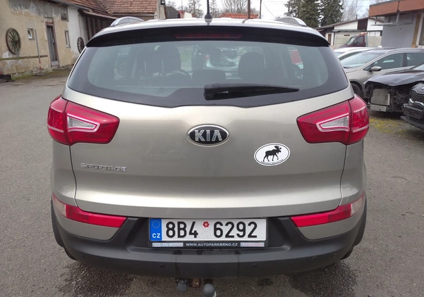 Kia Sportage cena 36039 przebieg: 90787, rok produkcji 2012 z Ścinawa małe 232